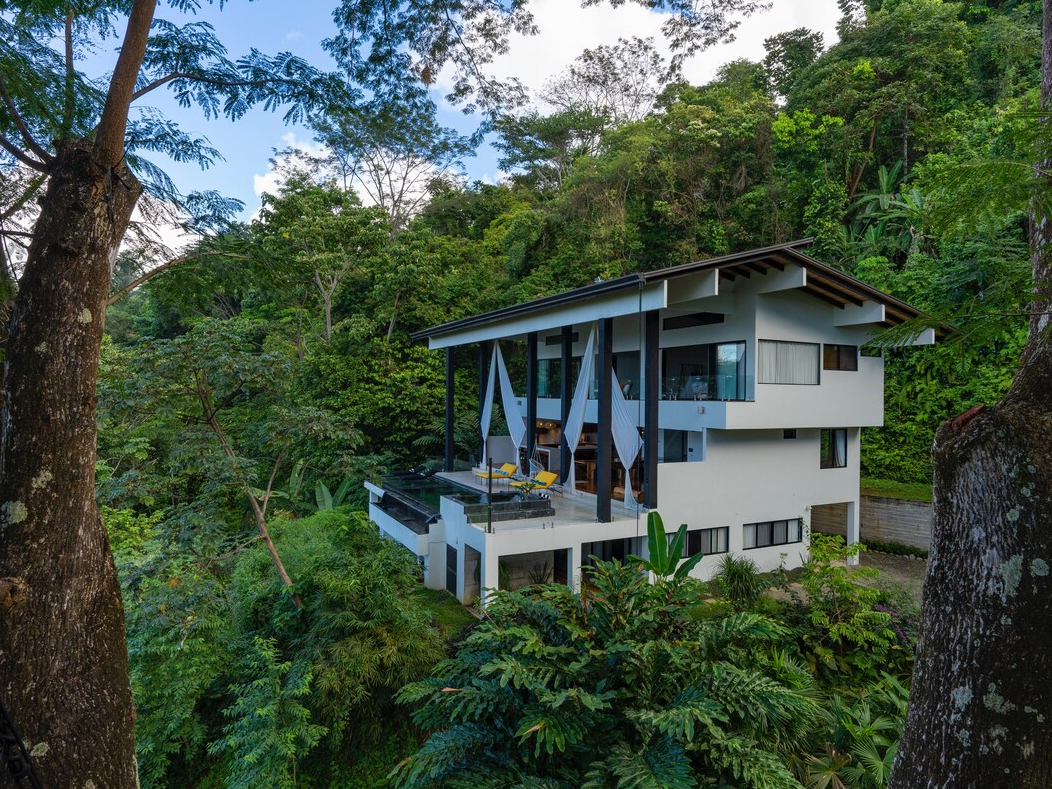 17 Dreamy Airbnbs in Costa Rica, From Open-Air Treehouses to Beachside Villas